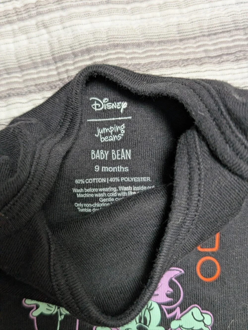2/$12 Disney Mickey And  Minnie Mouse Halloween Set